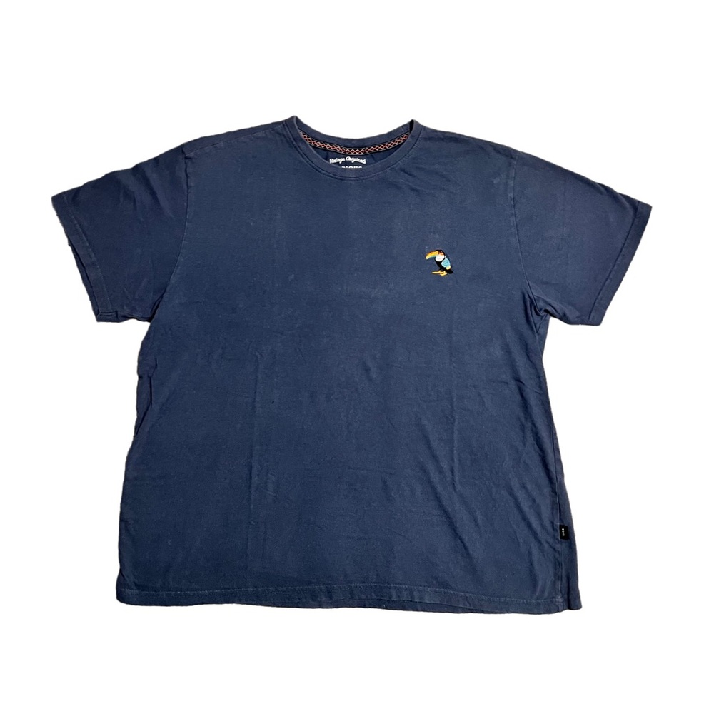 Soft Vintage Feel Original Embroidered Pecan Bird Shirt Size Large